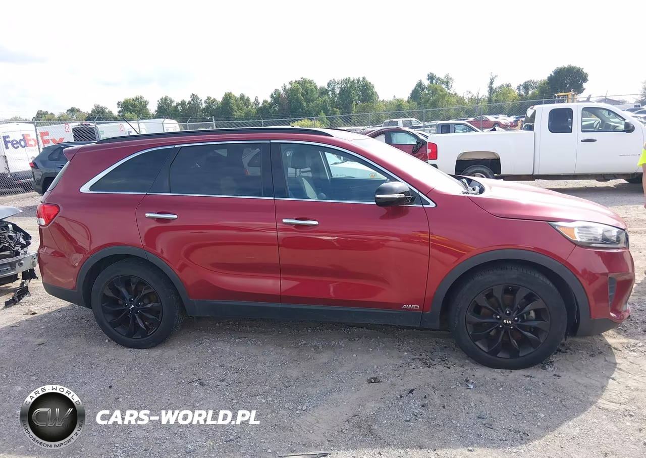 2019 Kia Sorento 3.3L S VIN:5XYPGDA52KG583194 - 18