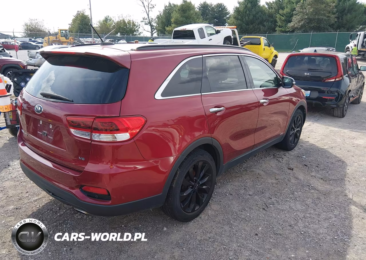2019 Kia Sorento 3.3L S VIN:5XYPGDA52KG583194 - 4