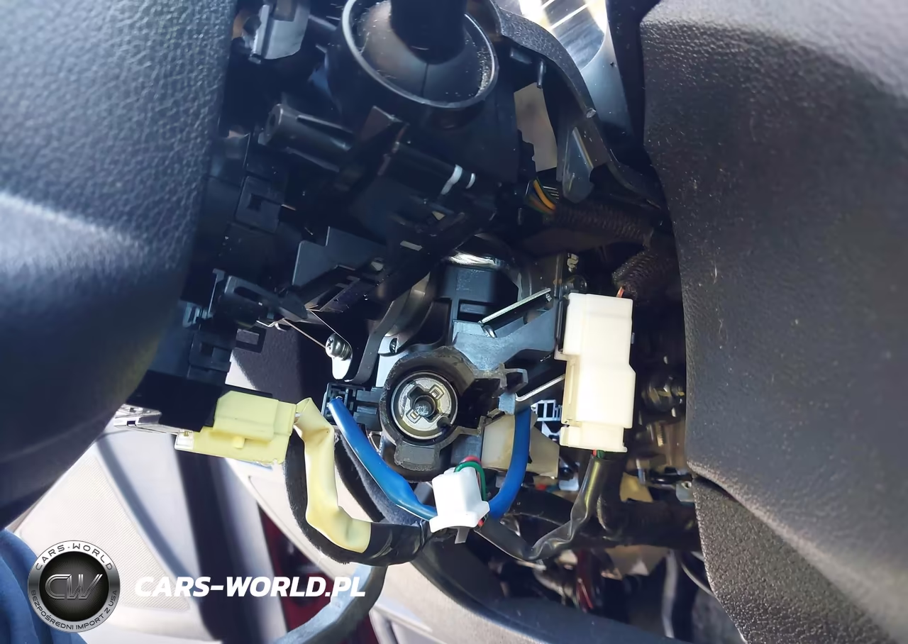 2019 Kia Sorento 3.3L S VIN:5XYPGDA52KG583194 - 6
