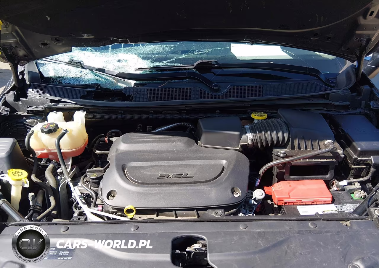 2020 Chrysler Voyager Lx VIN:2C4RC1CG9LR237576 - 10