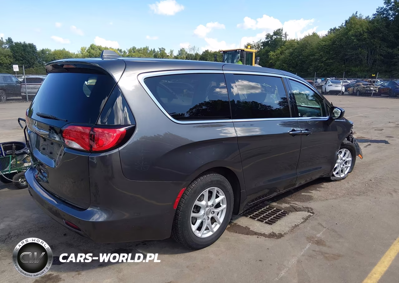 2020 Chrysler Voyager Lx VIN:2C4RC1CG9LR237576 - 4