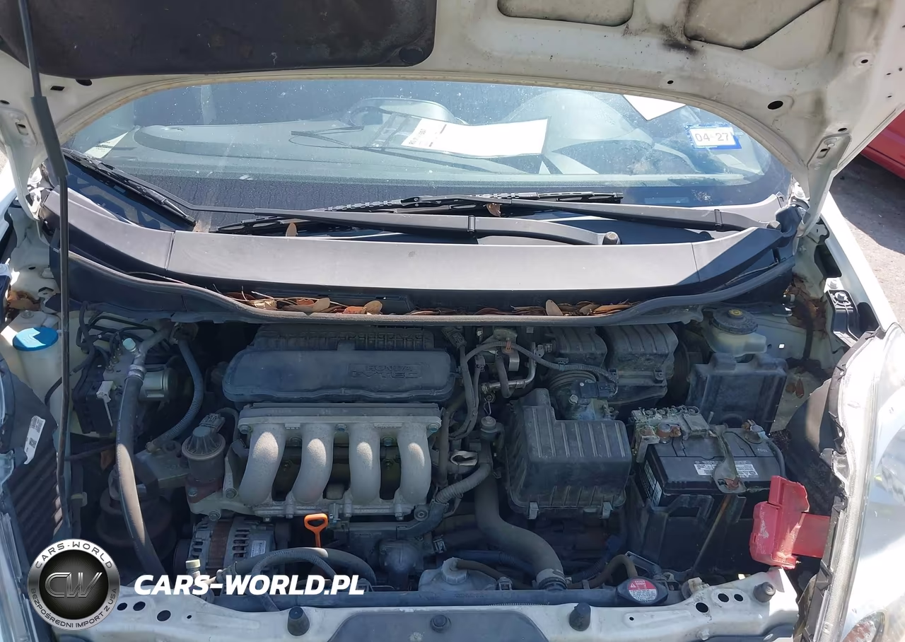 2012 Honda Fit Sport VIN:JHMGE8H53CS007675 - 10