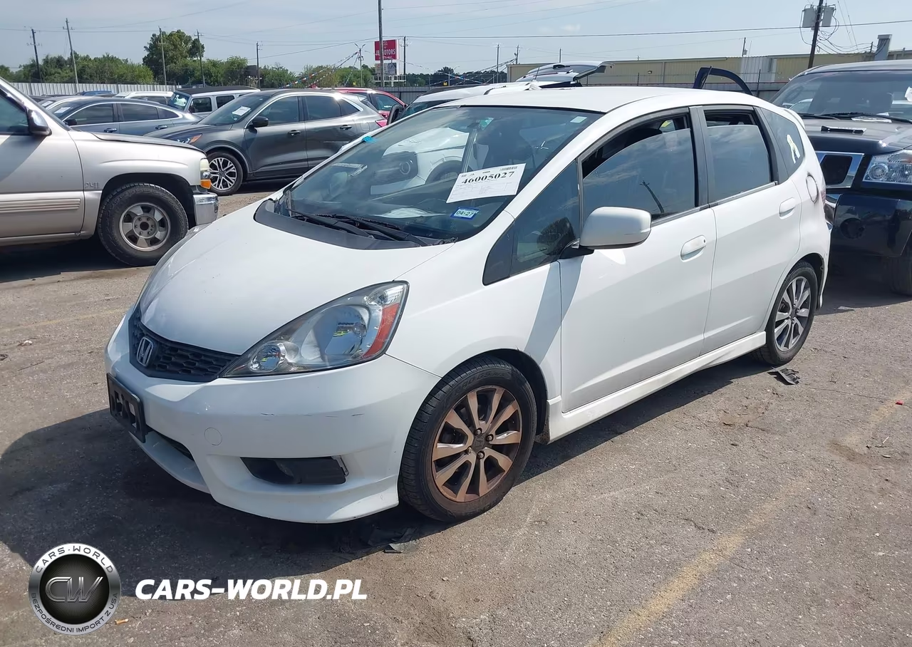 2012 Honda Fit Sport VIN:JHMGE8H53CS007675 - 2
