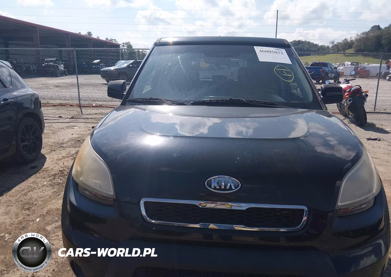2011 Kia Soul + VIN:KNDJT2A23B7711290 - 6