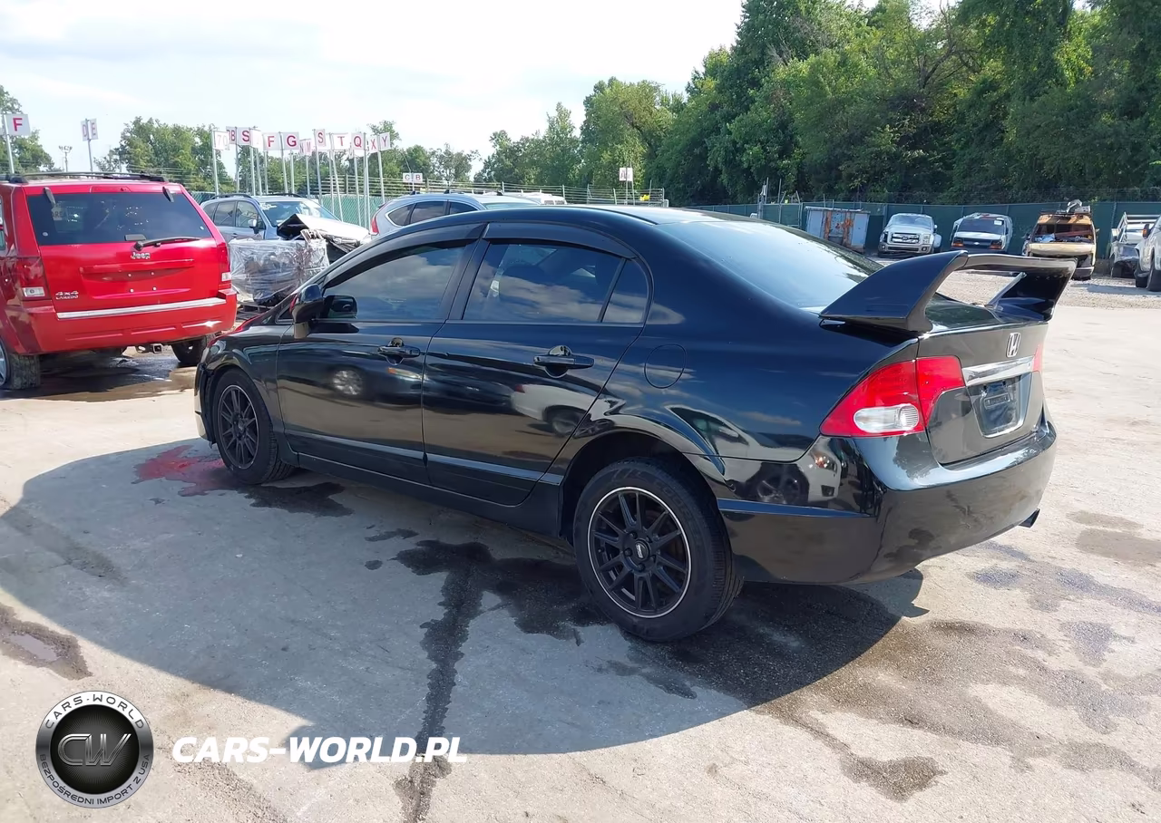 2010 Honda Civic Lx VIN:2HGFA1F50AH568487 - 3