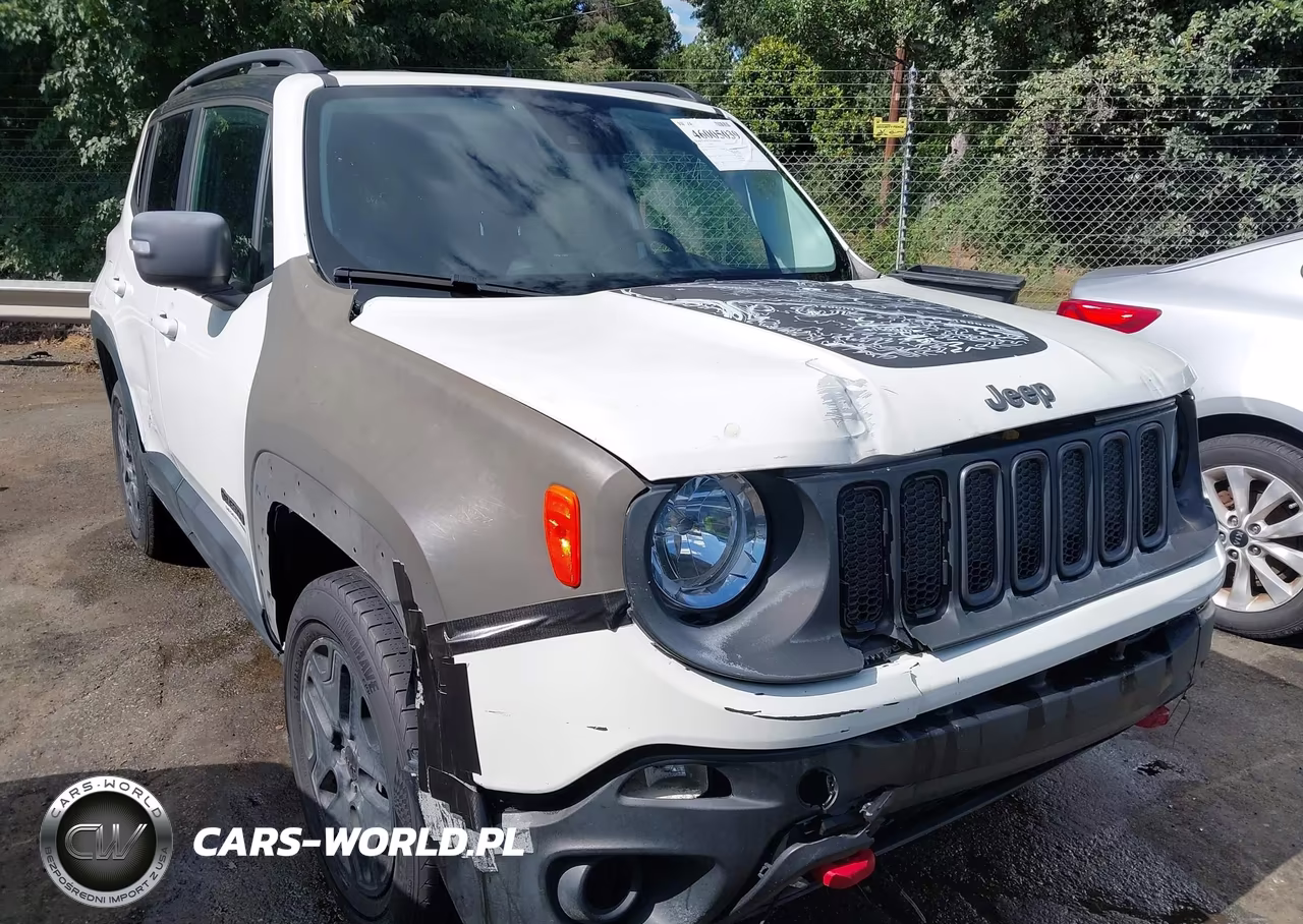2017 Jeep Renegade Deserthawk 4X4 VIN:ZACCJBCB4HPF63951 - 1