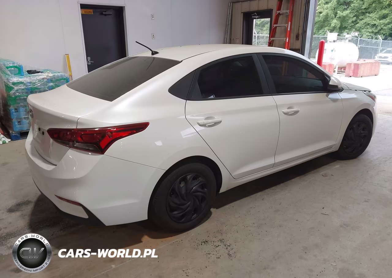 2019 Hyundai Accent Se VIN:3KPC24A35KE080798 - 4