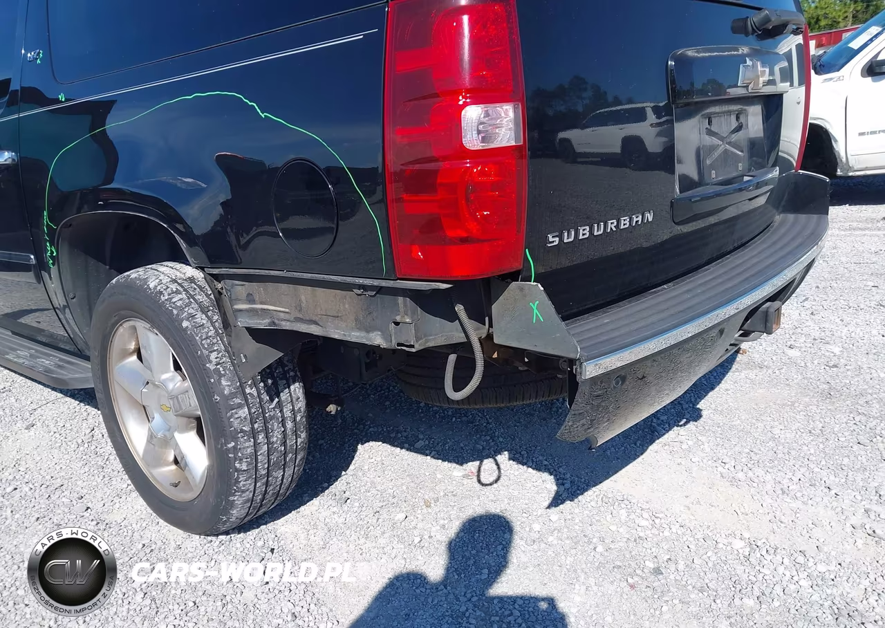 2009 Chevrolet Suburban 1500 Ltz VIN:1GNFC36J79R212624 - 17