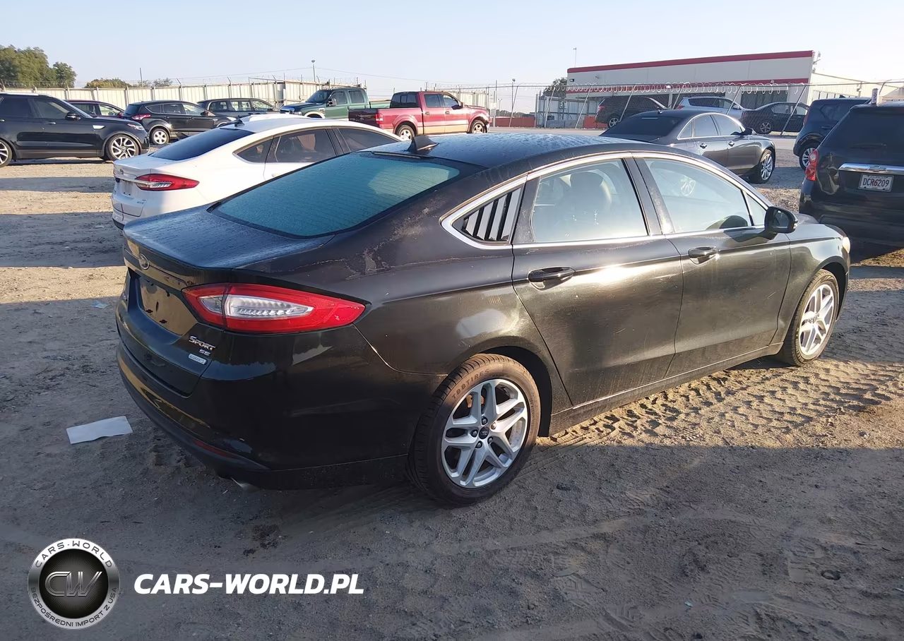 2013 Ford Fusion Se VIN:3FA6P0HR6DR369871 - 4