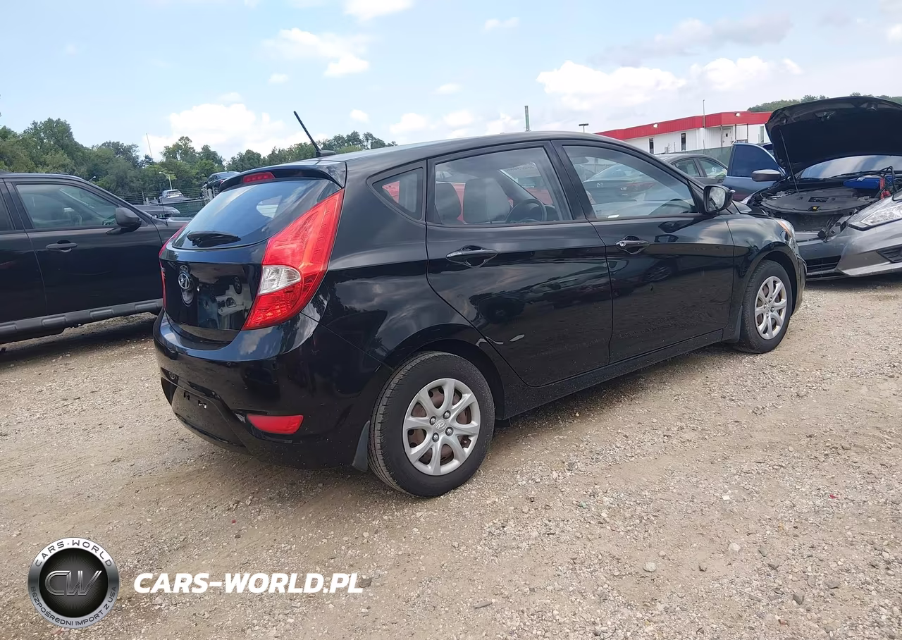 2012 Hyundai Accent Gs VIN:KMHCT5AEXCU036198 - 4
