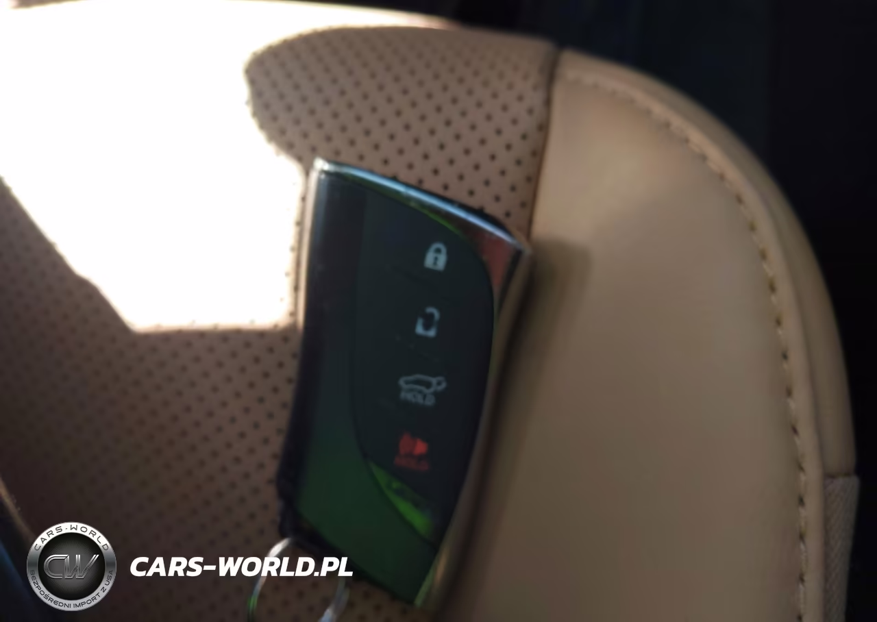 2023 Lexus Ux 250H Premium VIN:JTHP9JBH3P2067010 - 11