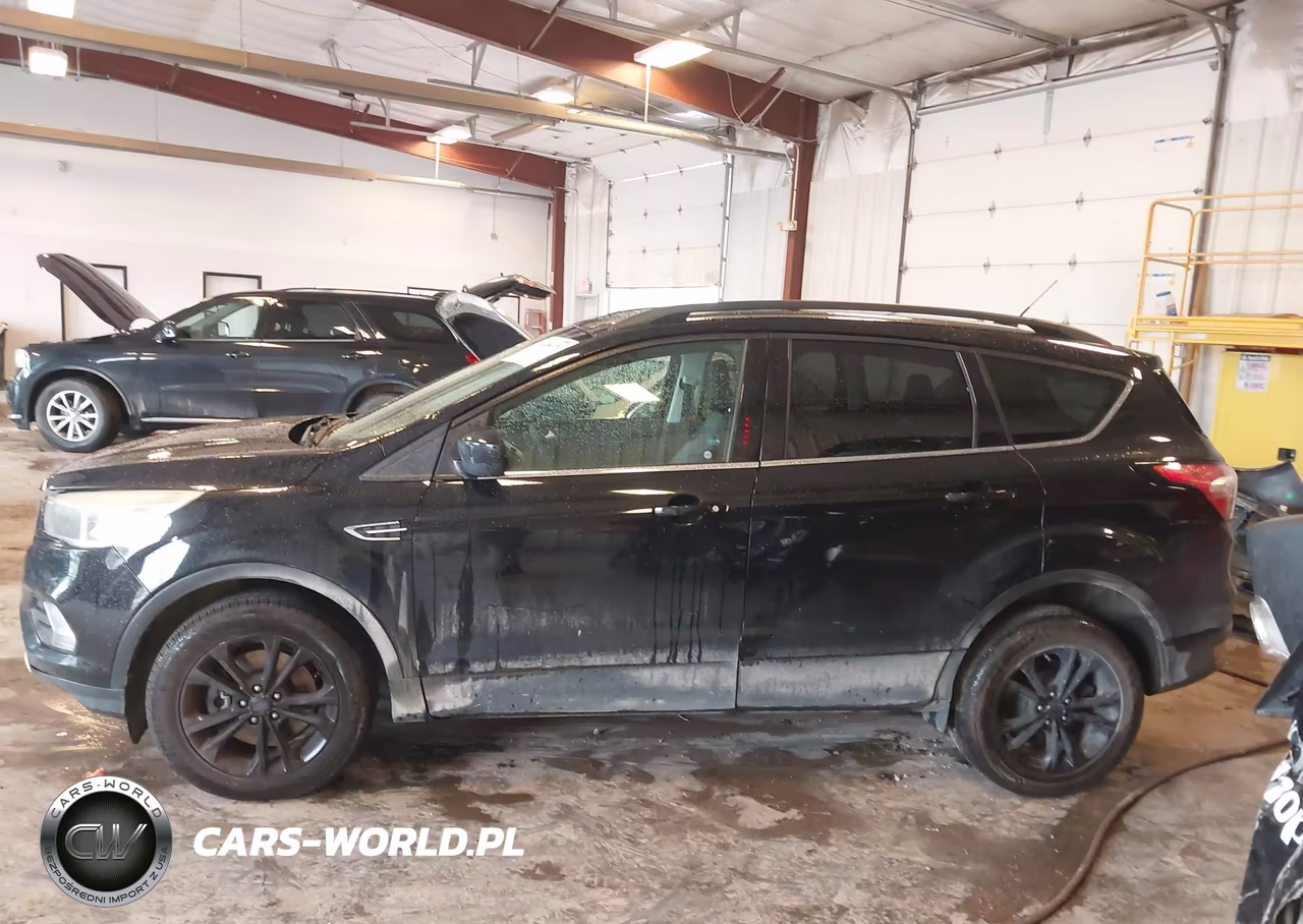 2018 Ford Escape Se VIN:1FMCU9GD1JUA12551 - 14