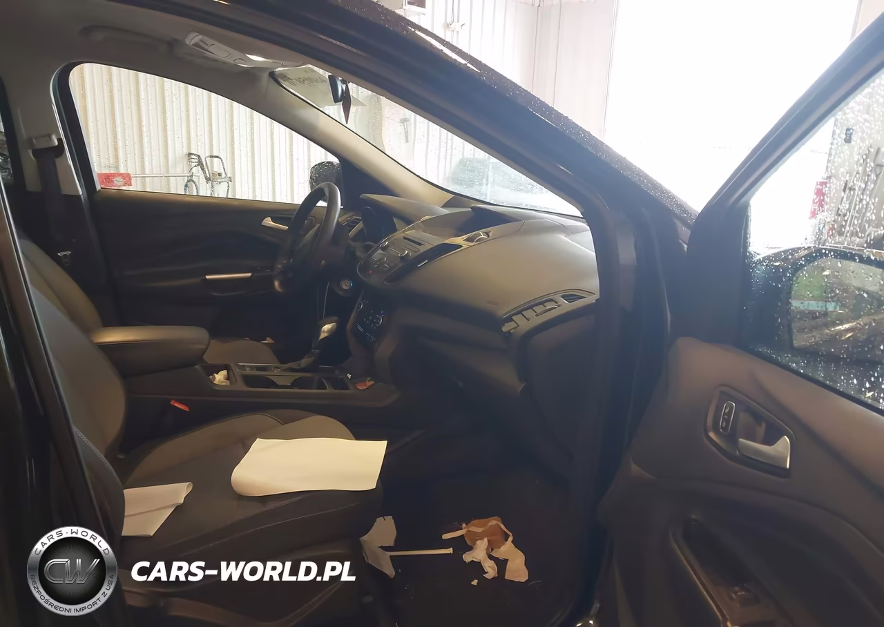 2018 Ford Escape Se VIN:1FMCU9GD1JUA12551 - 5