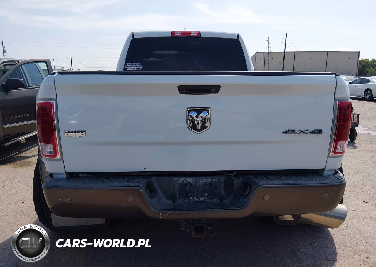2016 Ram 3500 Laramie VIN:3C63RRML4GG105438 - 14