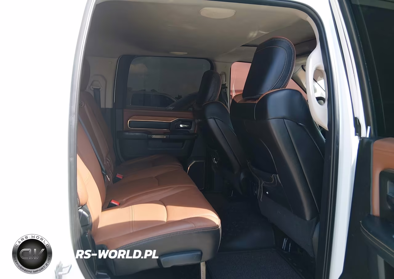 2016 Ram 3500 Laramie VIN:3C63RRML4GG105438 - 7