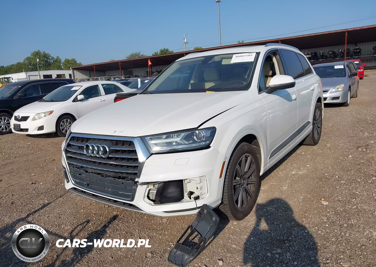 2017 Audi Q7 3.0T Premium VIN:WA1LAAF7XHD025006 - 12