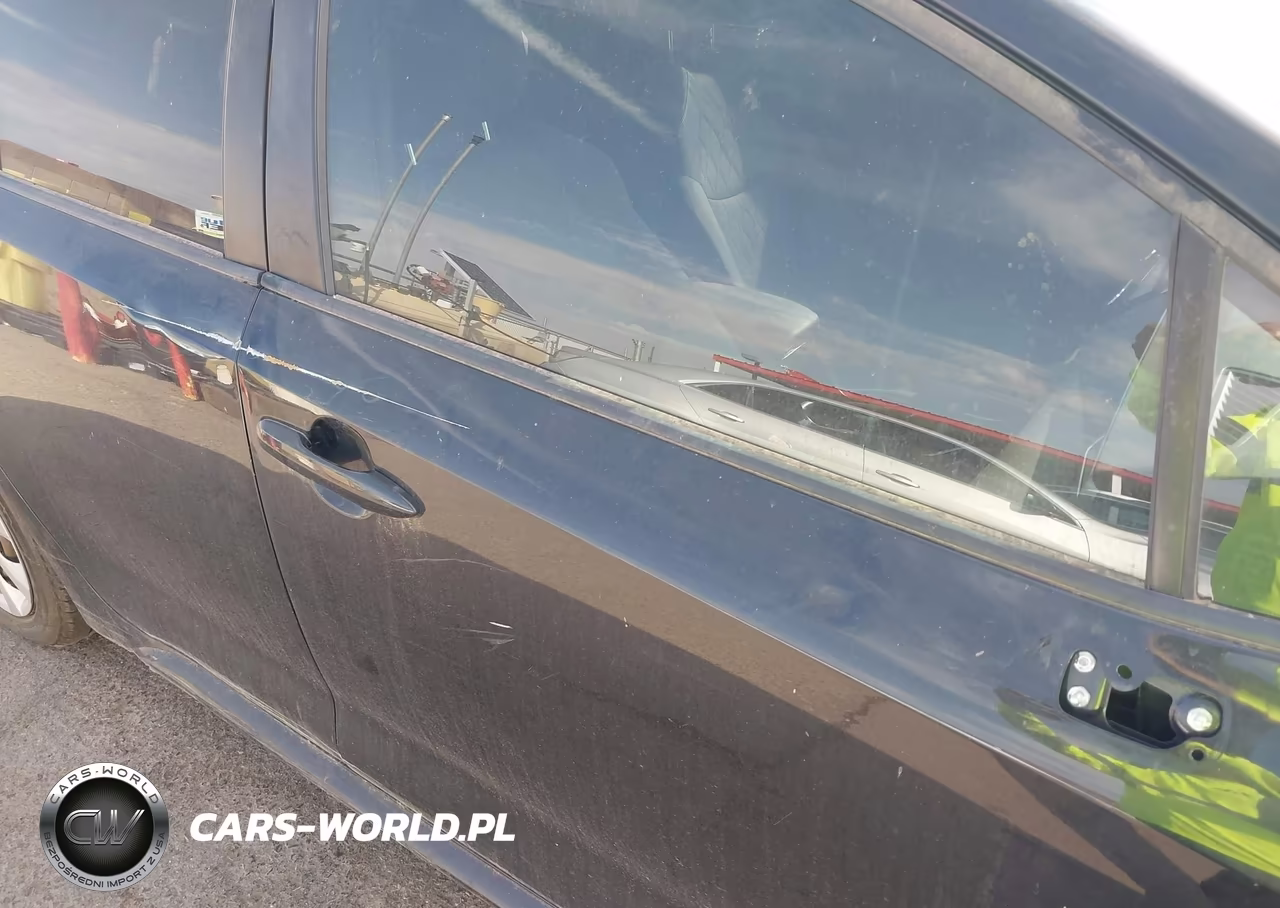 2020 Toyota Corolla Le VIN:JTDEPRAE4LJ104277 - 6