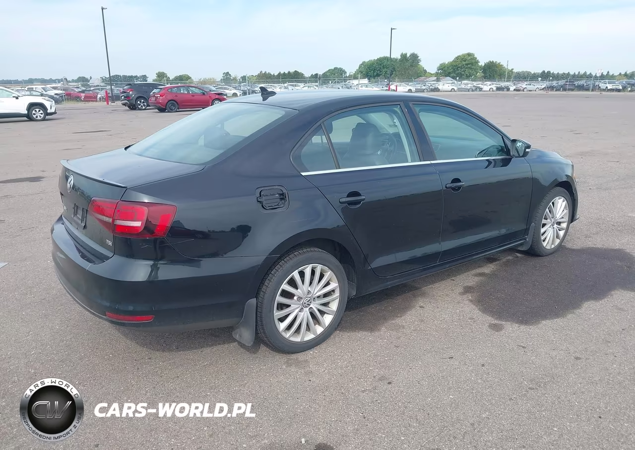 2016 Volkswagen Jetta 1.8T Sel VIN:3VWL17AJ2GM204684 - 4