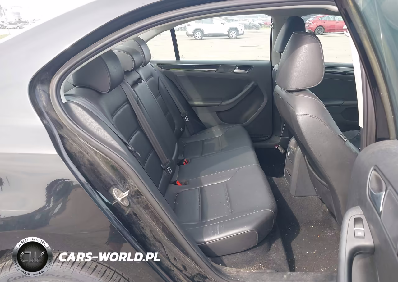 2016 Volkswagen Jetta 1.8T Sel VIN:3VWL17AJ2GM204684 - 8