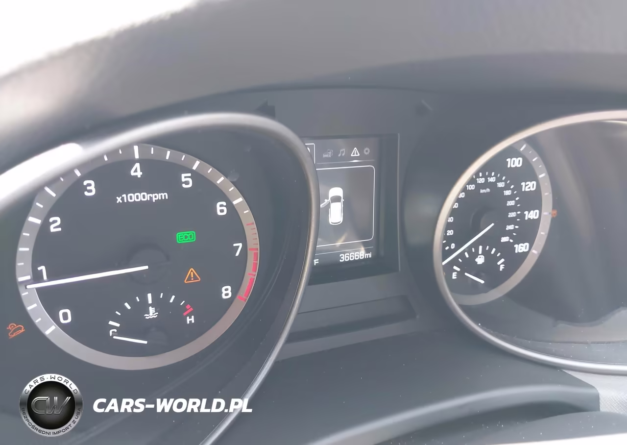 2017 Hyundai Santa Fe Sport 2.4L VIN:5NMZU3LB5HH005555 - 15