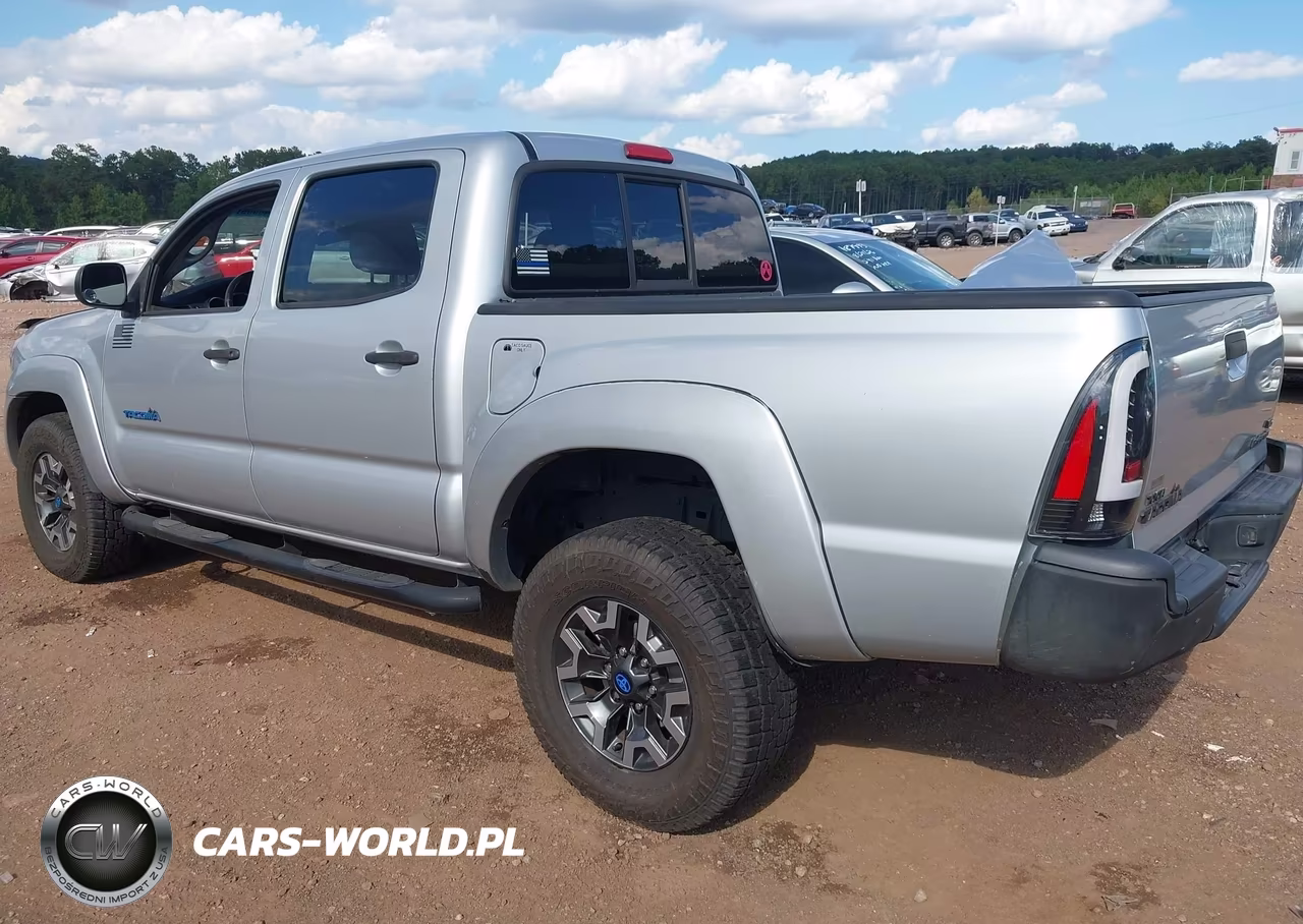 2005 Toyota Tacoma Prerunner V6 VIN:5TEJU62N45Z077997 - 3