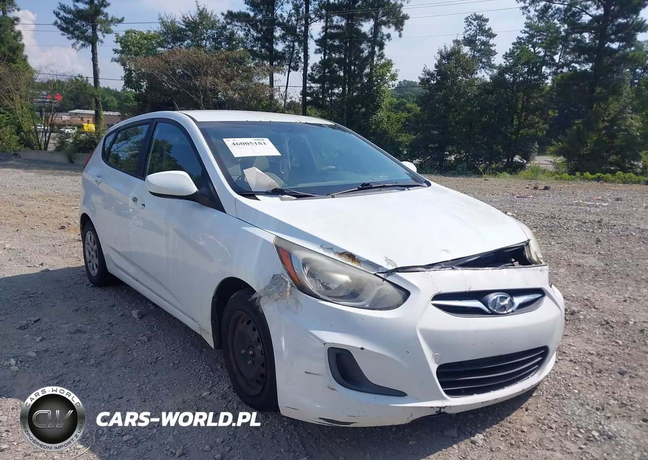 2013 Hyundai Accent Gs