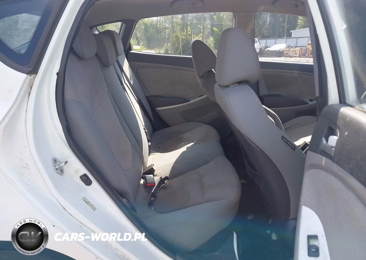 2013 Hyundai Accent Gs VIN:KMHCT5AE0DU091731 - 8