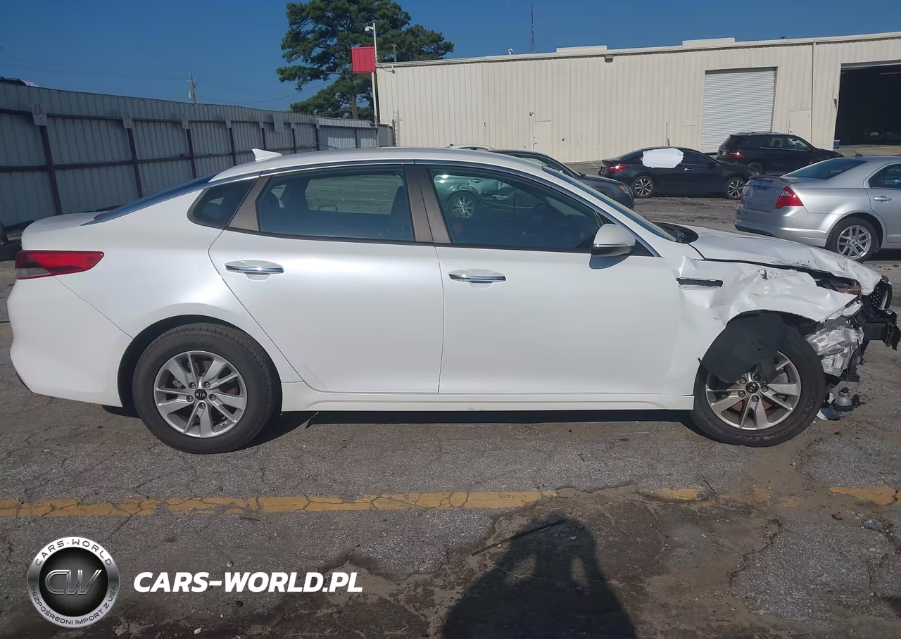 2016 Kia Optima Lx VIN:KNAGT4L30G5081580 - 12