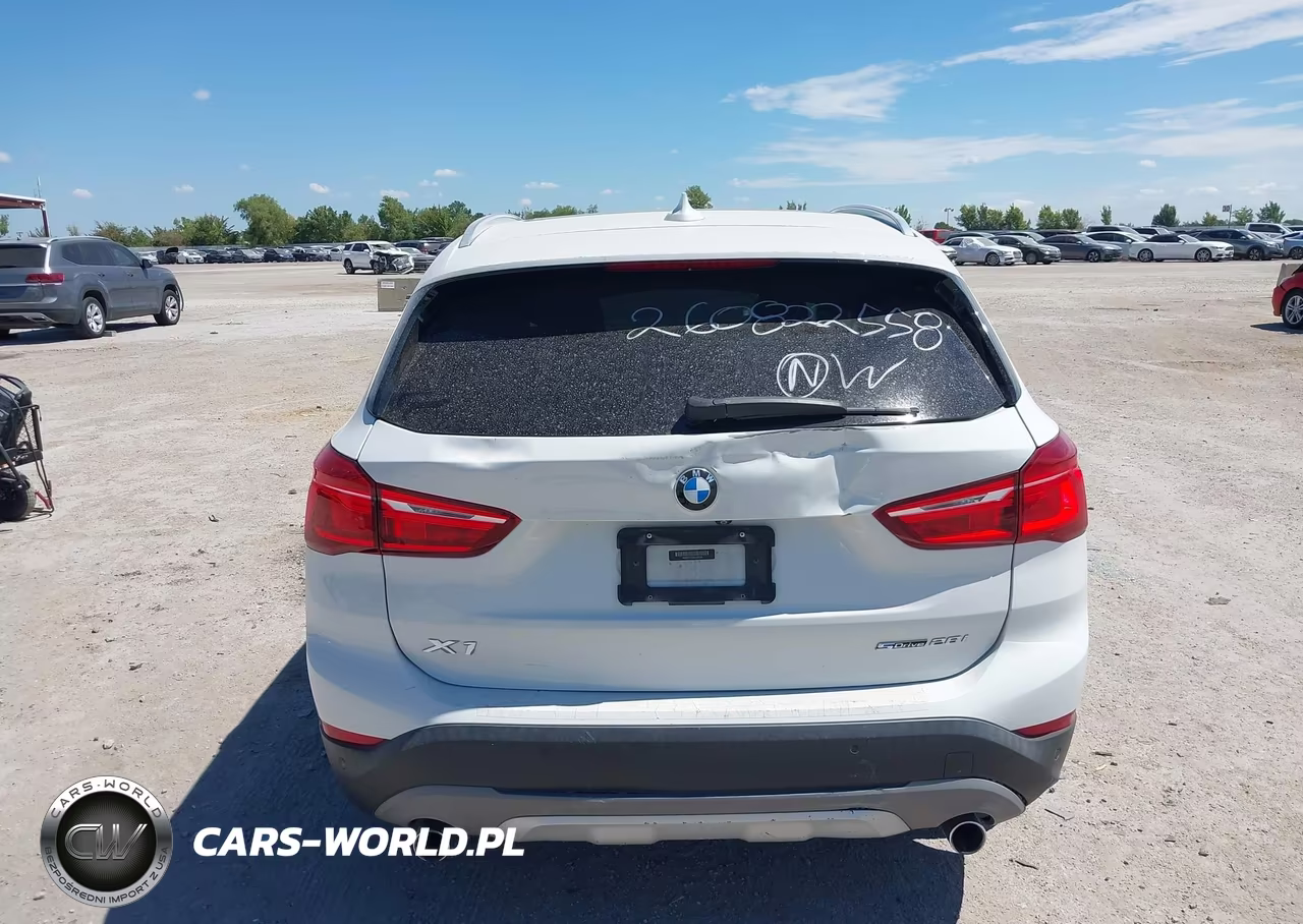 2018 BMW X1 Sdrive28I VIN:WBXHU7C34J5L06258 - 17