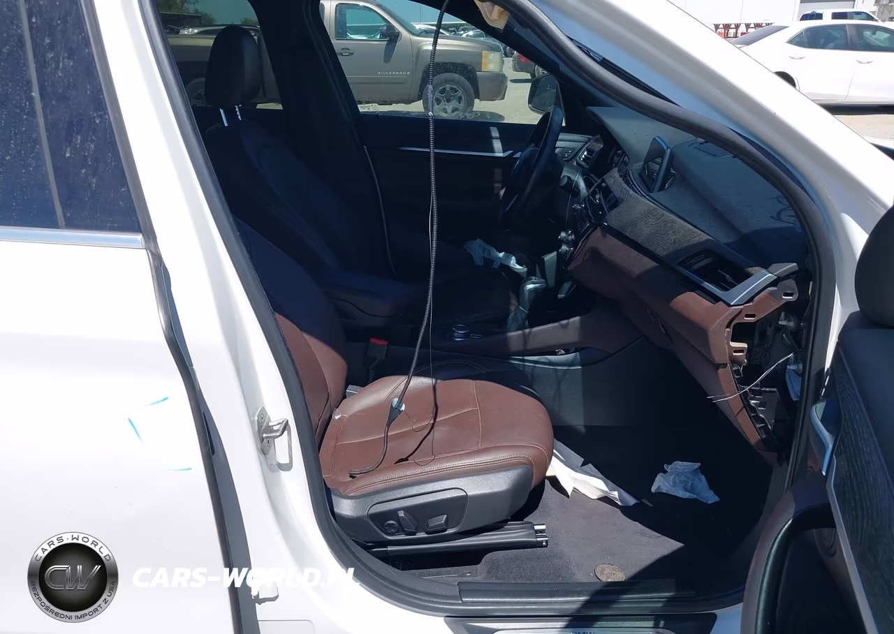 2018 BMW X1 Sdrive28I VIN:WBXHU7C34J5L06258 - 5