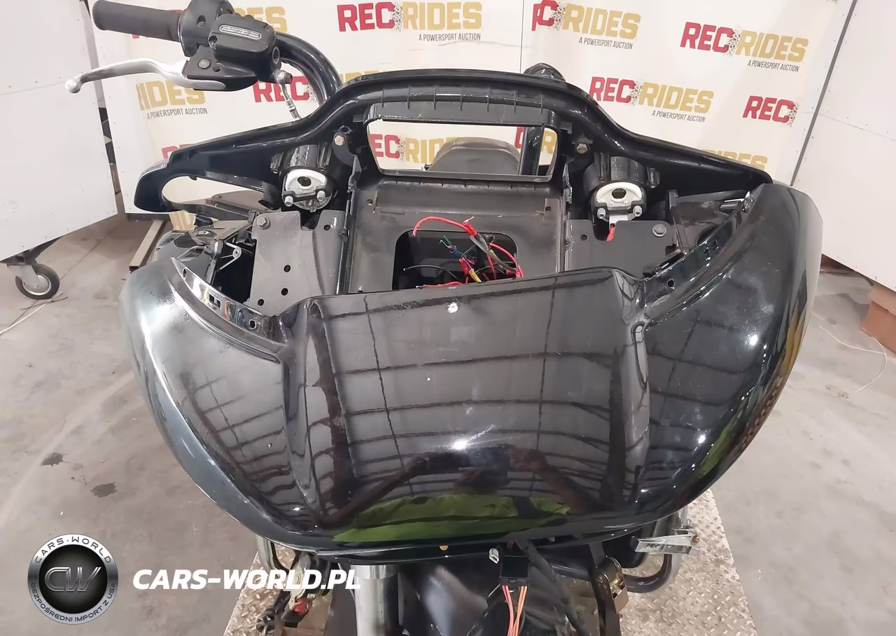 2013 Harley-Davidson Flhx Street Glide VIN:1HD1KBM15DB637987 - 16