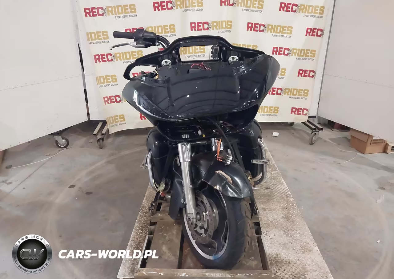 2013 Harley-Davidson Flhx Street Glide VIN:1HD1KBM15DB637987 - 5