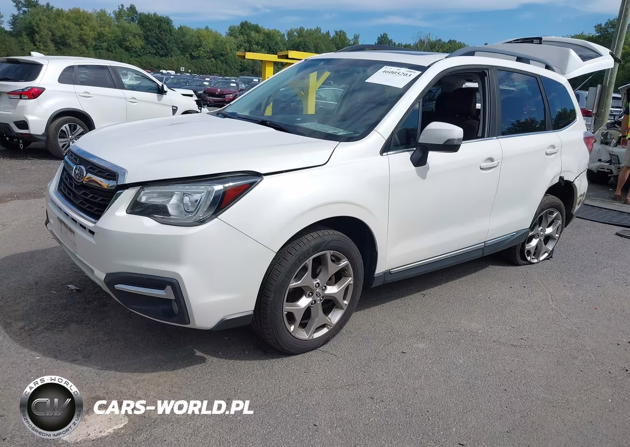 2018 Subaru Forester 2.5I Touring VIN:JF2SJAWC0JH547674 - 2