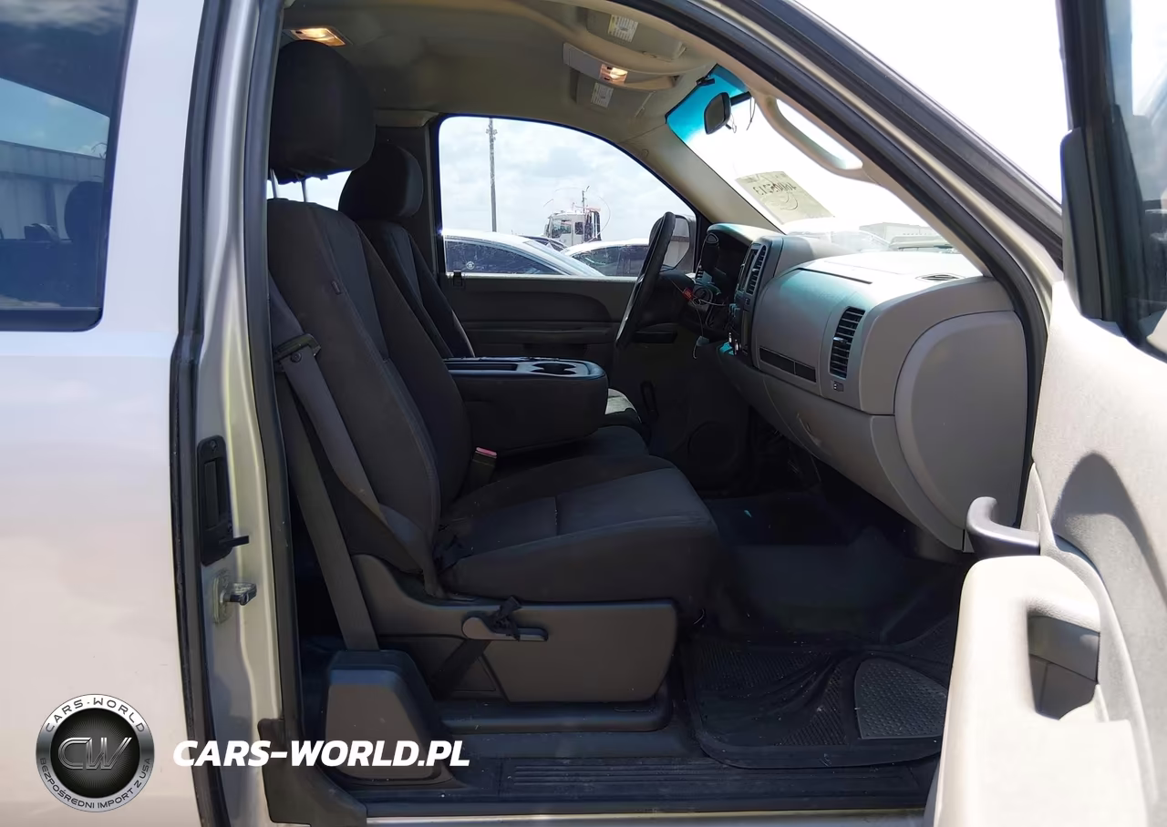 2010 Chevrolet Silverado 1500 Work Truck VIN:1GCSCPEXXAZ178753 - 5