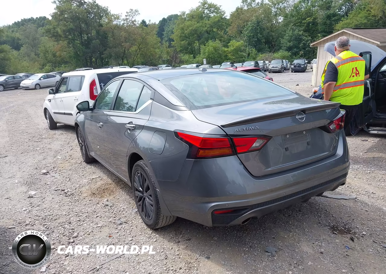2025 Nissan Altima Sv Awd VIN:1N4BL4DW6SN305309 - 3