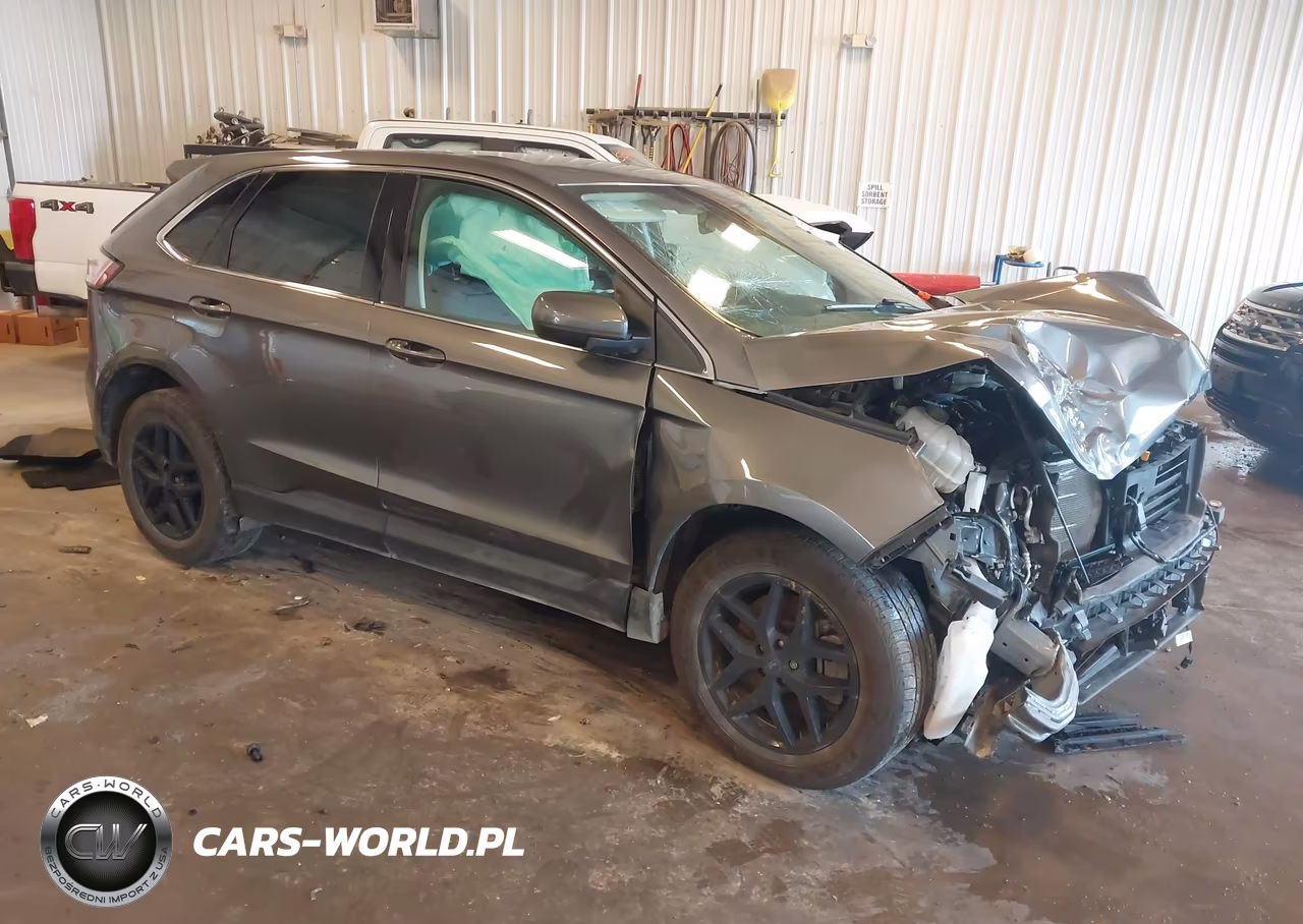 2021 Ford Edge Sel