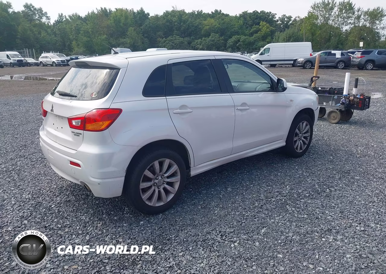 2011 Mitsubishi Outlander Sport Se VIN:JA4AR4AU2BZ018298 - 4