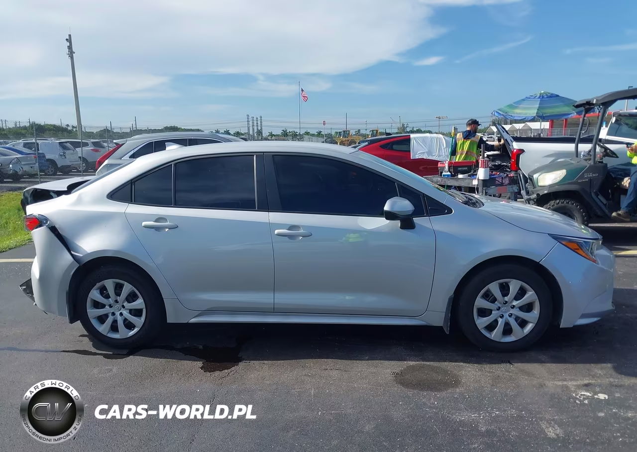 2026 Toyota Corolla Le VIN:5YFB4MDE2TP423425 - 13
