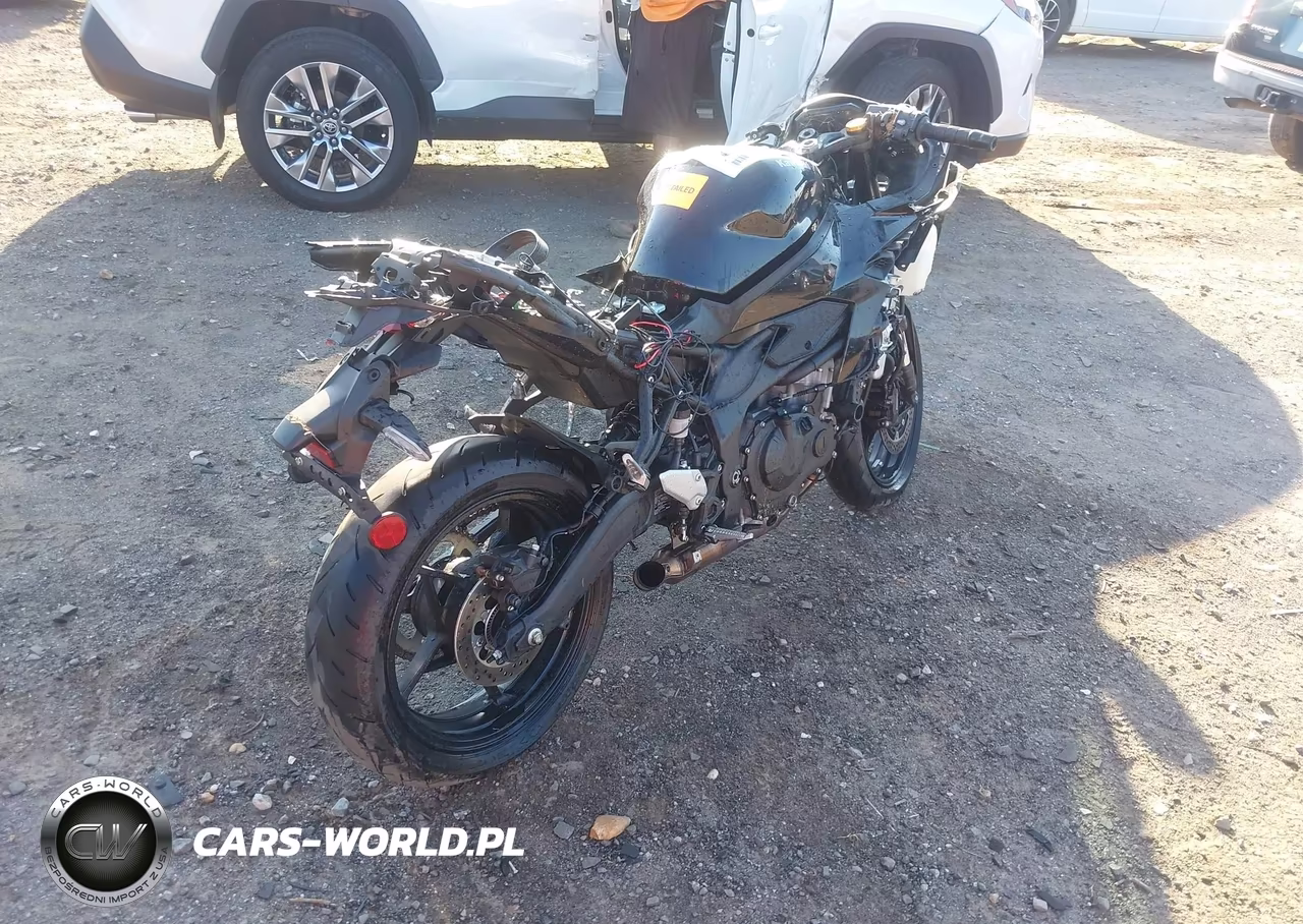 2025 Kawasaki Zx400 P VIN:ML5ZXCP18SDA39639 - 4