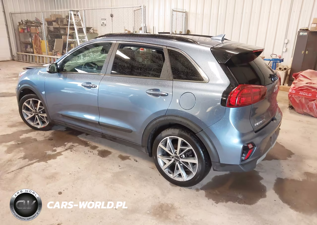 2022 Kia Niro Touring Se VIN:KNDCC3LC2N5536681 - 3