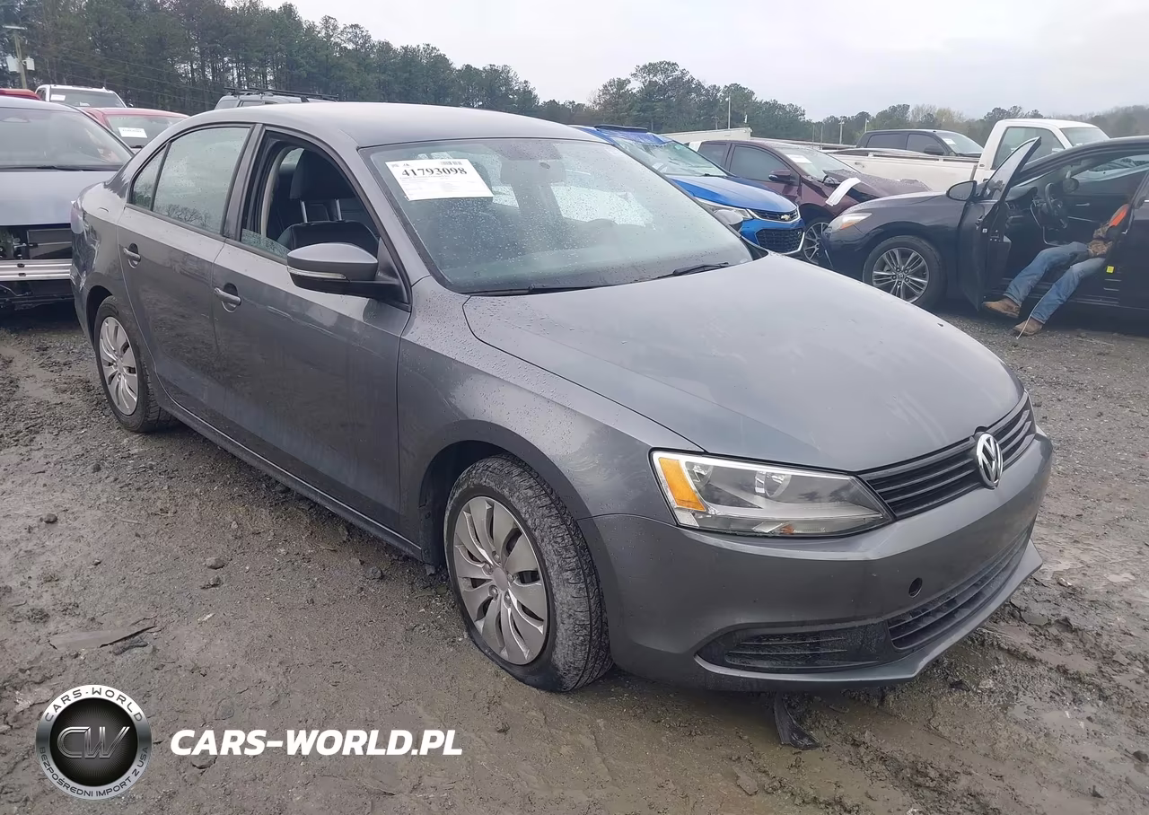2014 Volkswagen Jetta 1.8T Se – zdjęcie 1 z 11