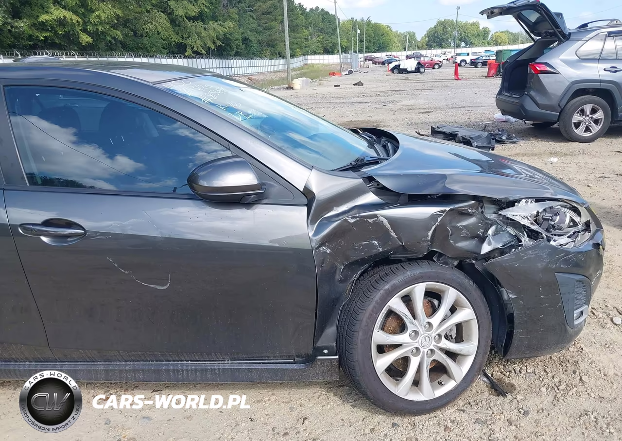 2011 Mazda Mazda3 S Grand Touring VIN:JM1BL1M55B1365329 - 18