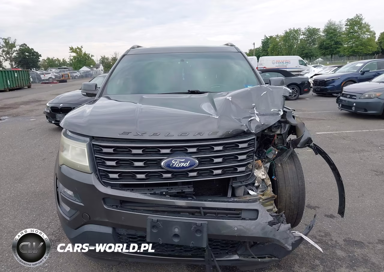 2017 Ford Explorer Xlt VIN:1FM5K8D87HGB72149 - 12