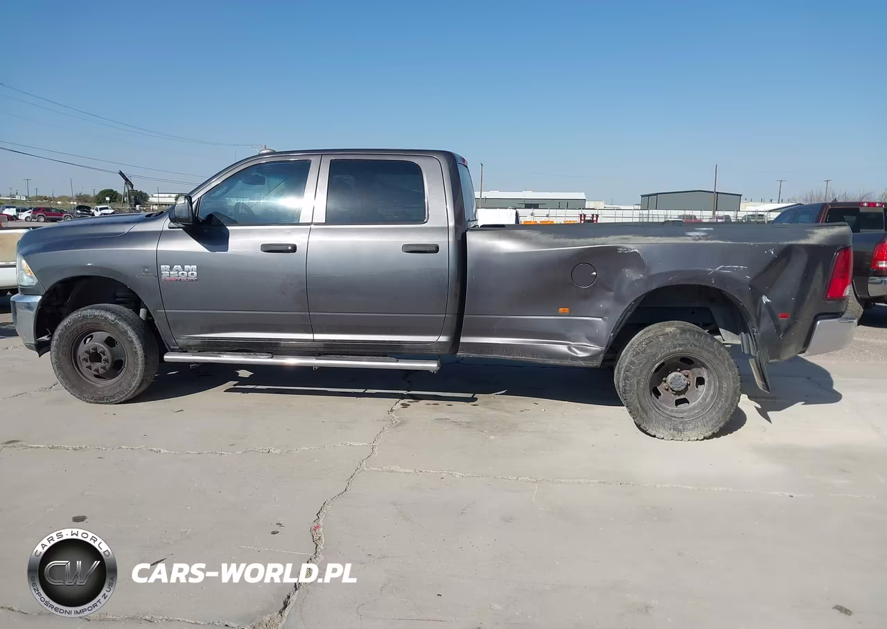 2015 Ram 3500 Tradesman VIN:3C63RRGL5FG613203 - 14