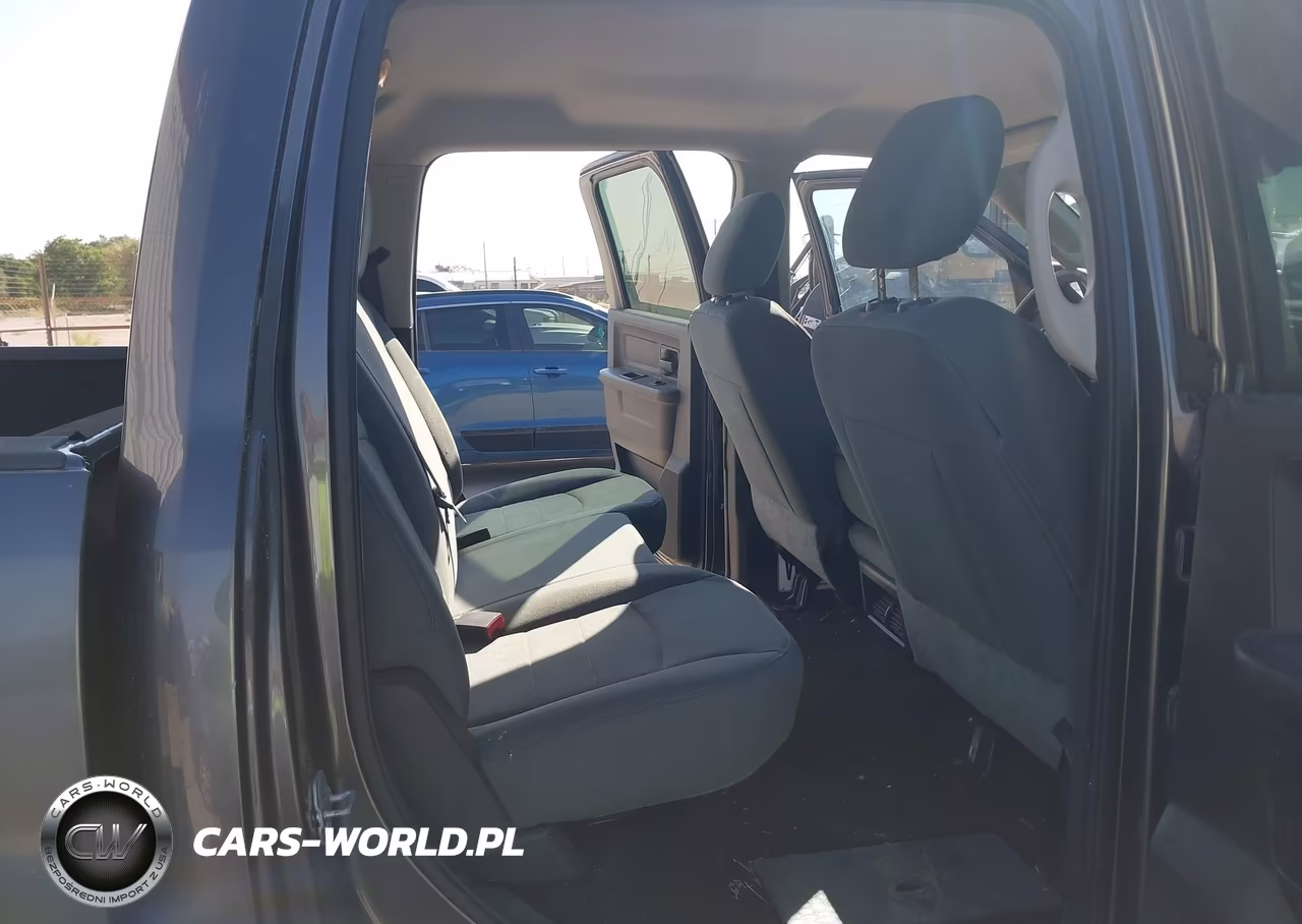 2015 Ram 3500 Tradesman VIN:3C63RRGL5FG613203 - 7
