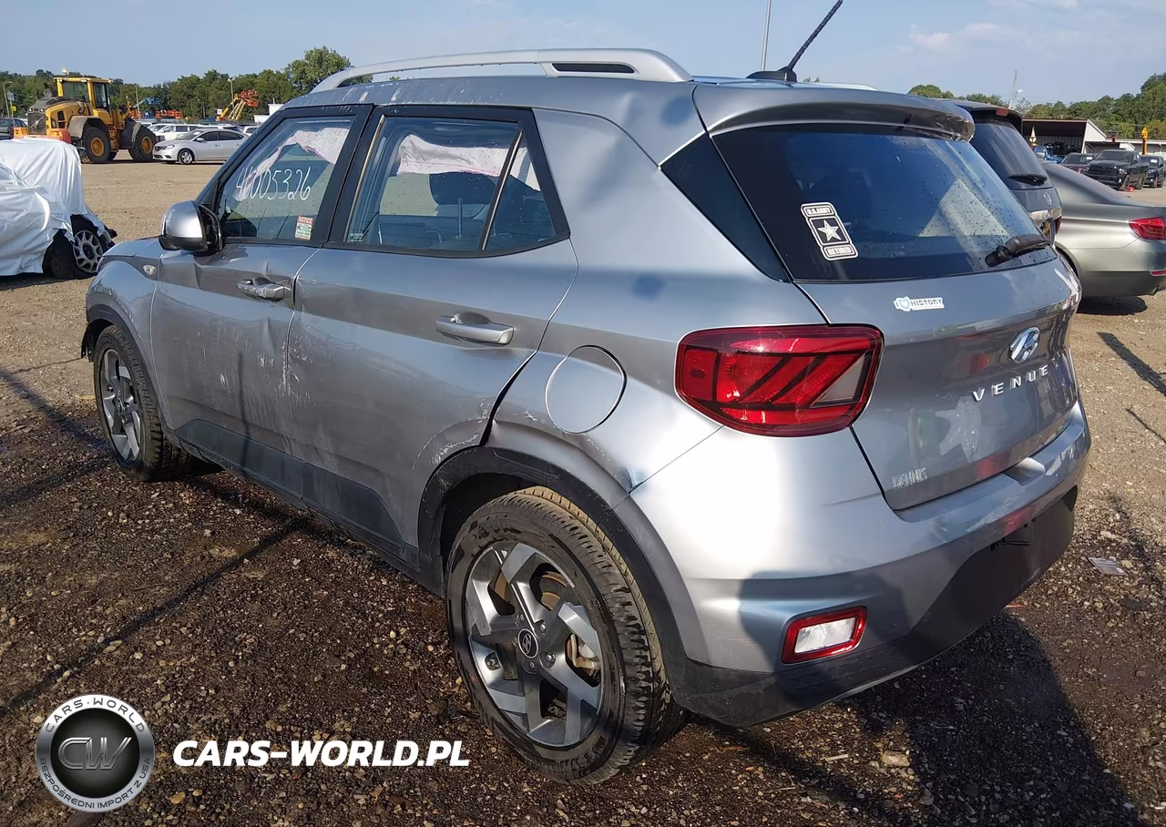 2023 Hyundai Venue Sel VIN:KMHRC8A30PU231257 - 3