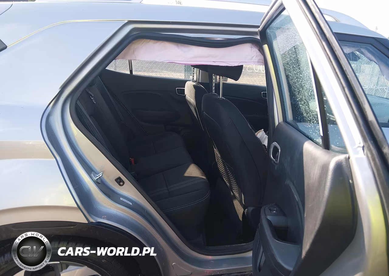 2023 Hyundai Venue Sel VIN:KMHRC8A30PU231257 - 8