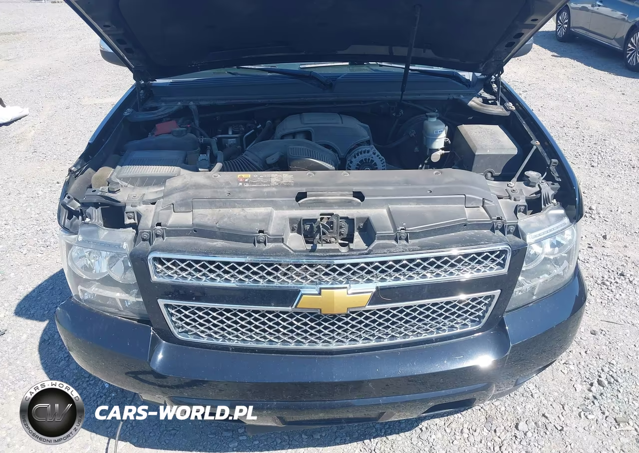 2012 Chevrolet Tahoe Ltz VIN:1GNSCCE06CR223032 - 10
