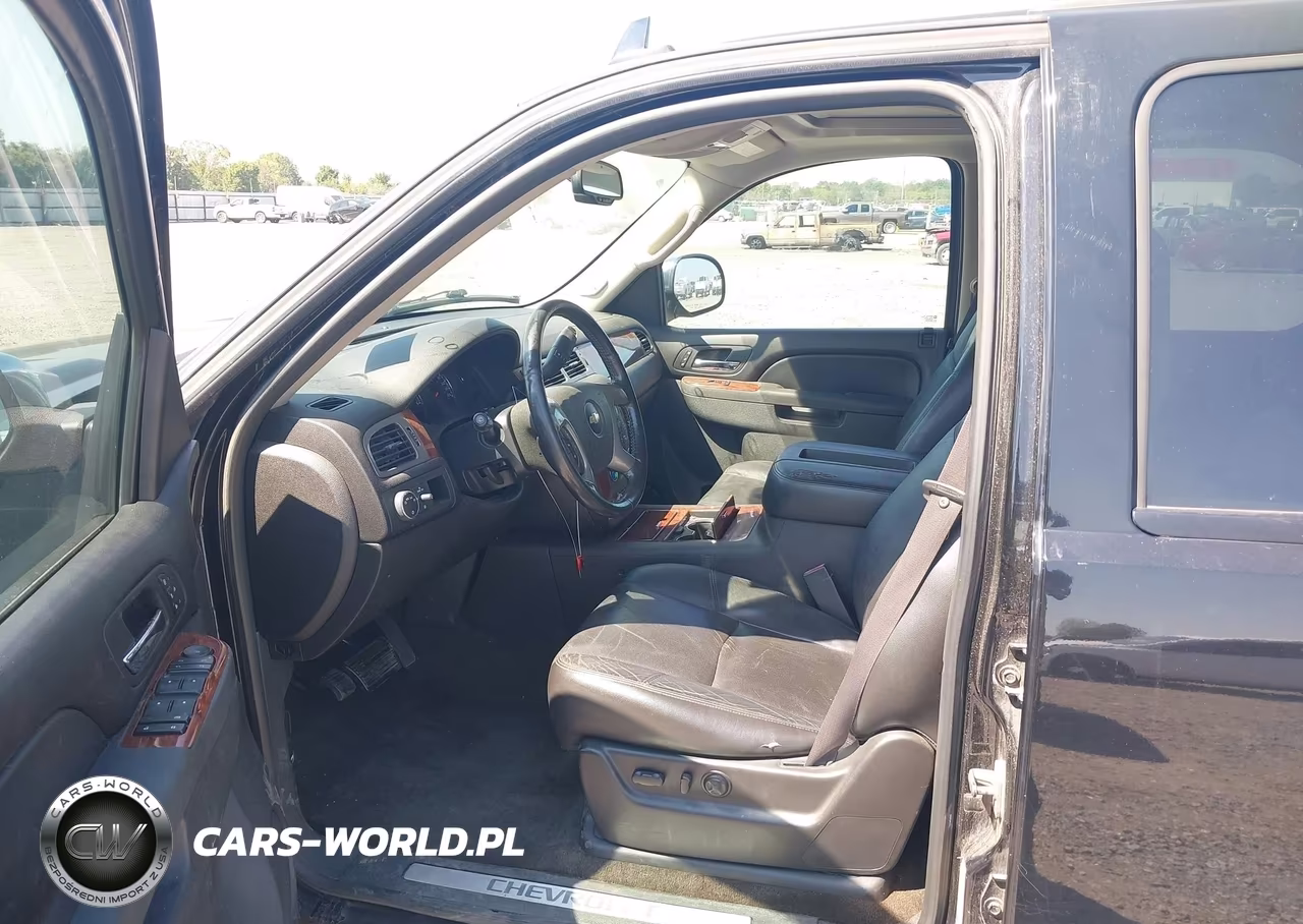 2012 Chevrolet Tahoe Ltz VIN:1GNSCCE06CR223032 - 19