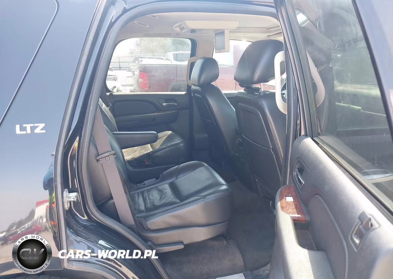 2012 Chevrolet Tahoe Ltz VIN:1GNSCCE06CR223032 - 8